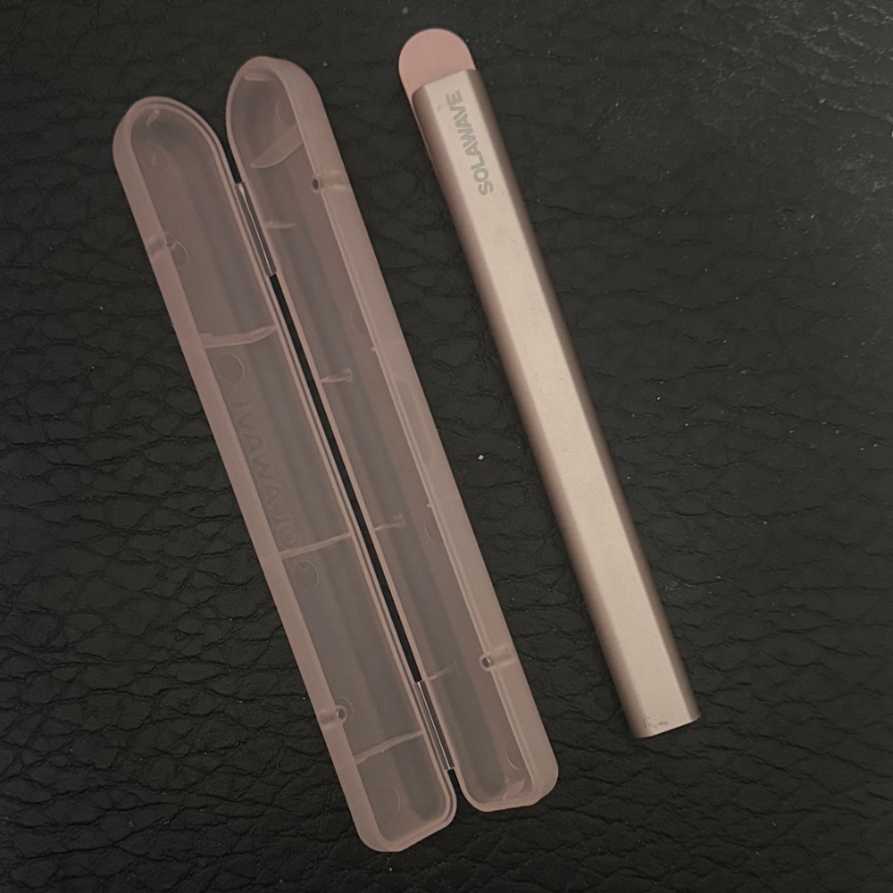 SW Rose Gold Skincare Tool - Picture 3 of 3